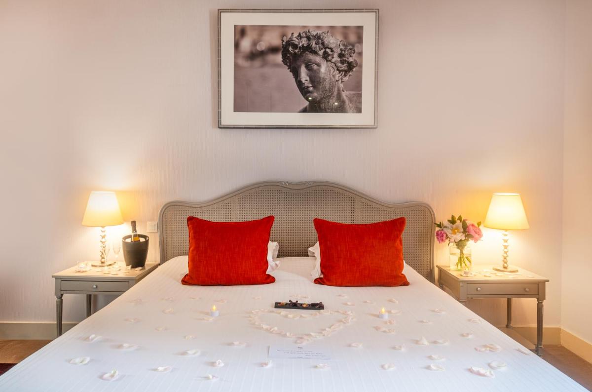 Château Belmont Tours by The Crest Collection