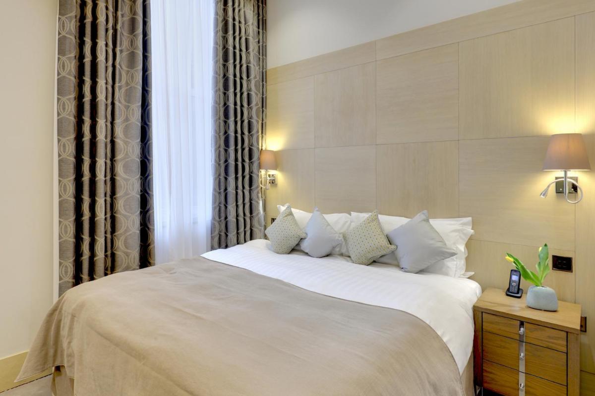 Claverley Court Apartments Knightsbridge