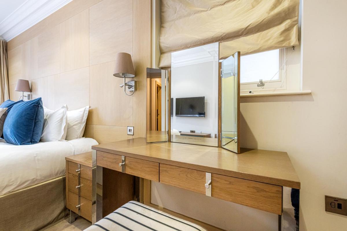 Claverley Court Apartments Knightsbridge