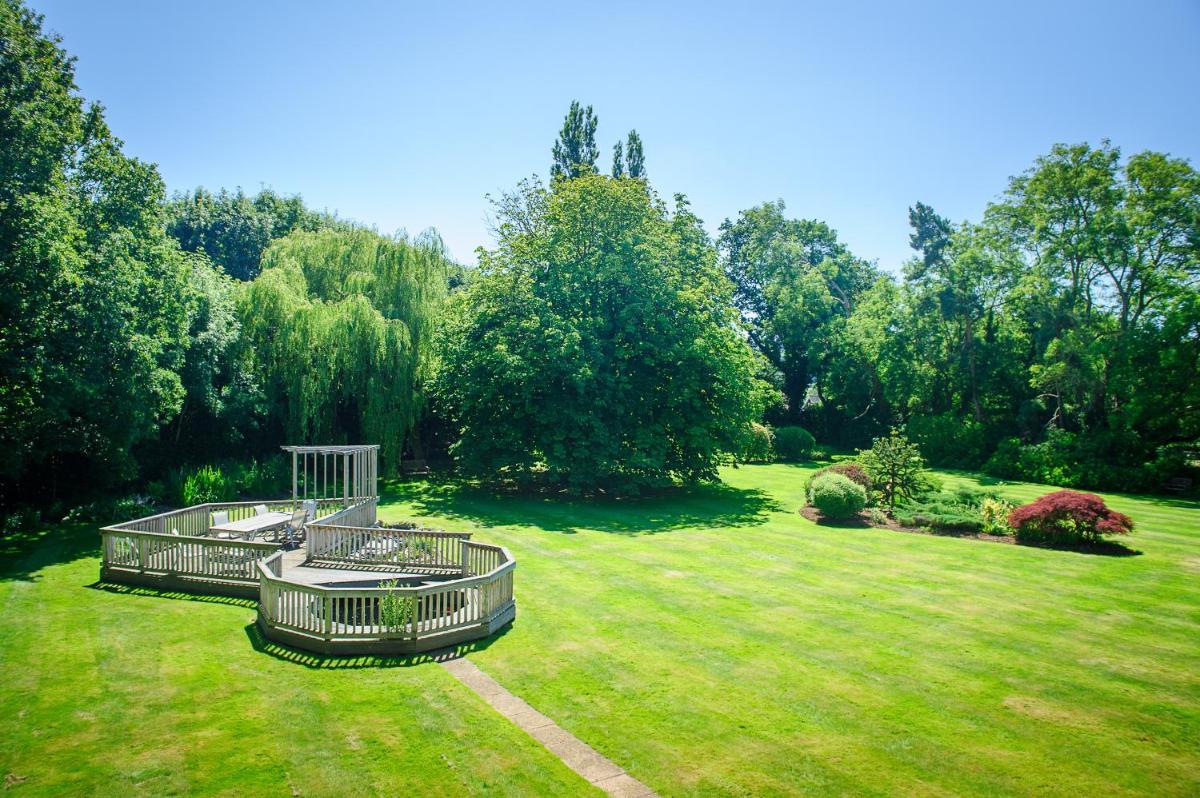 Claverton Country House Hotel