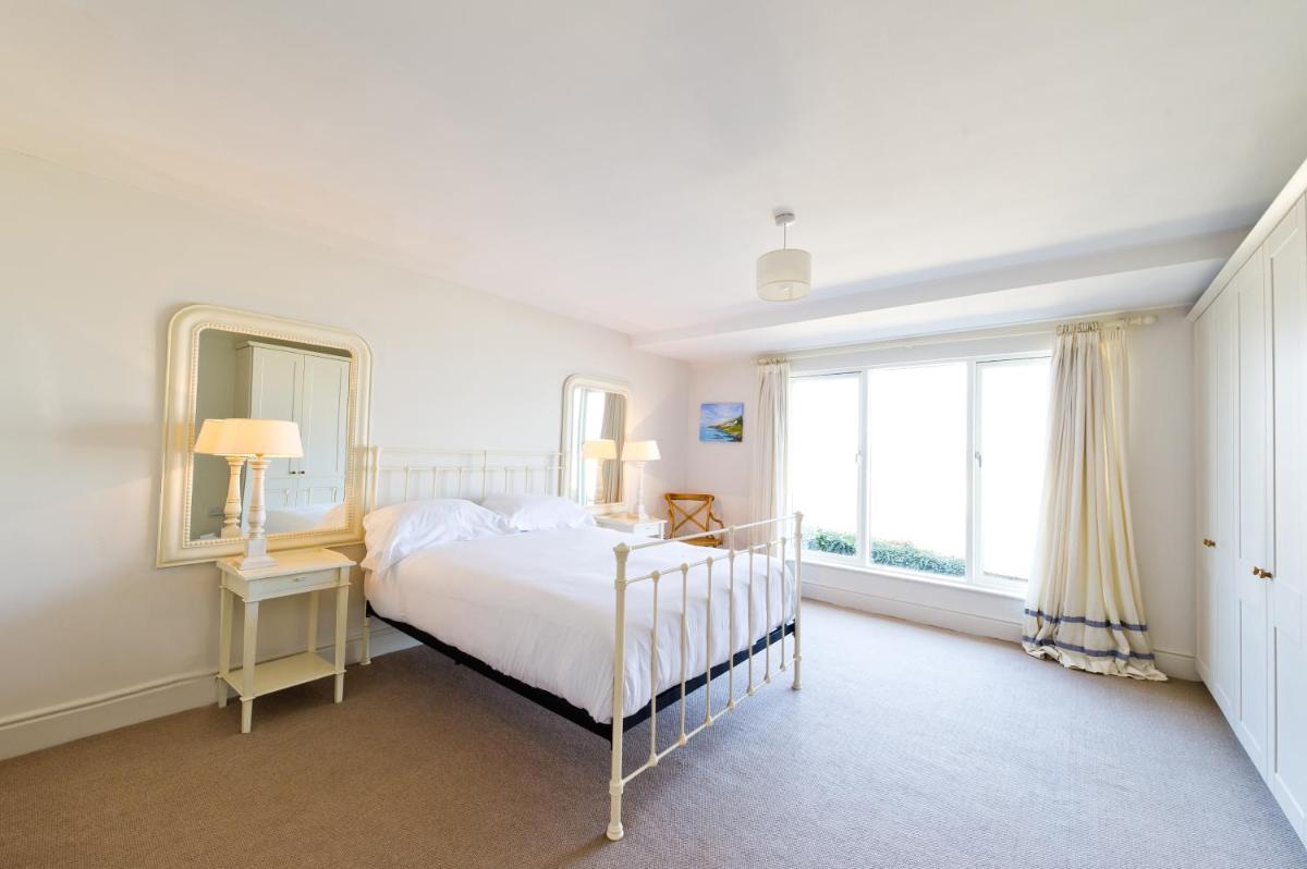 Cliff House Hotel