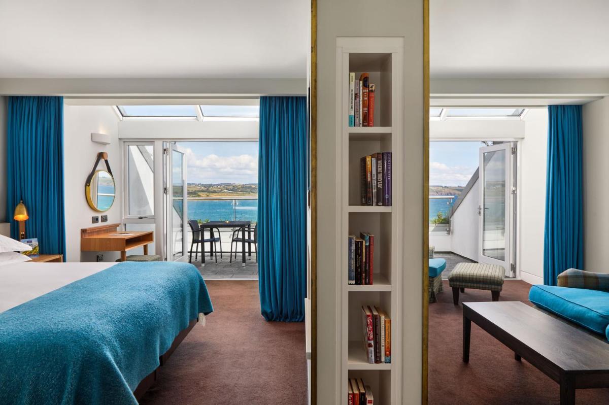 Cliff House Hotel