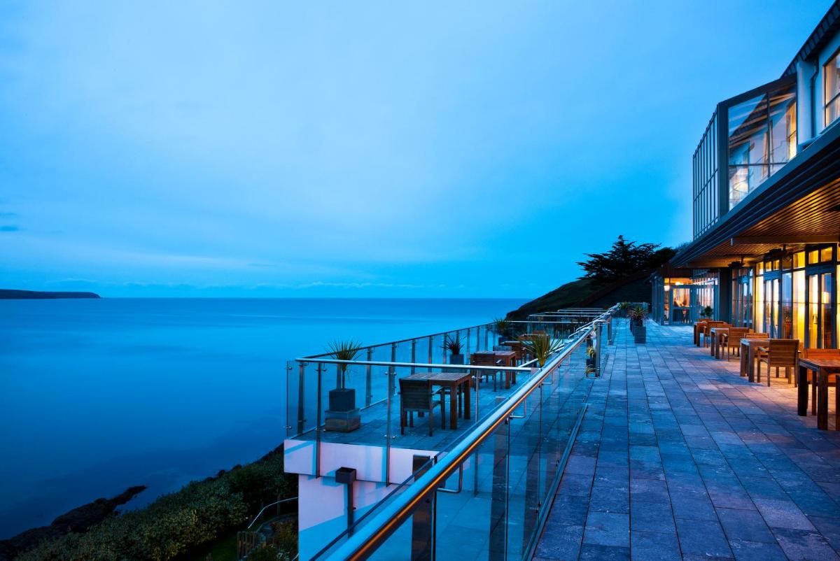 Cliff House Hotel