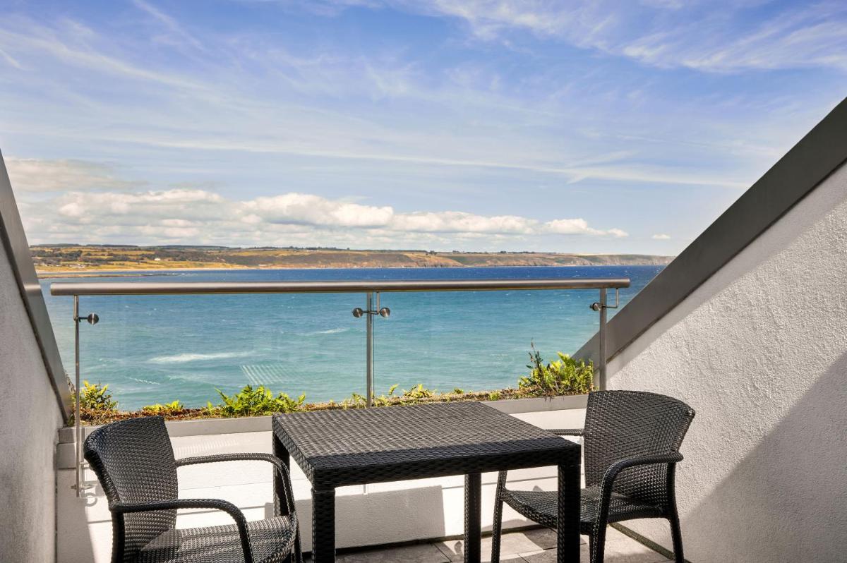 Cliff House Hotel