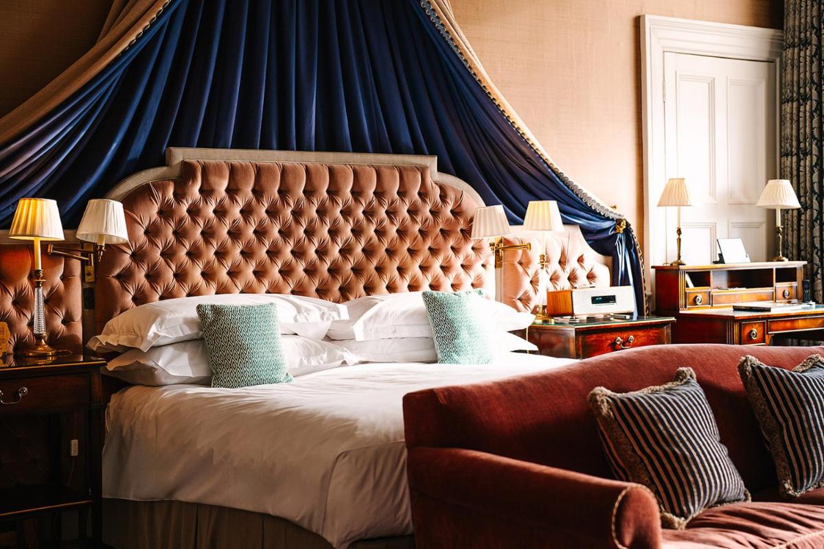 Cliveden House