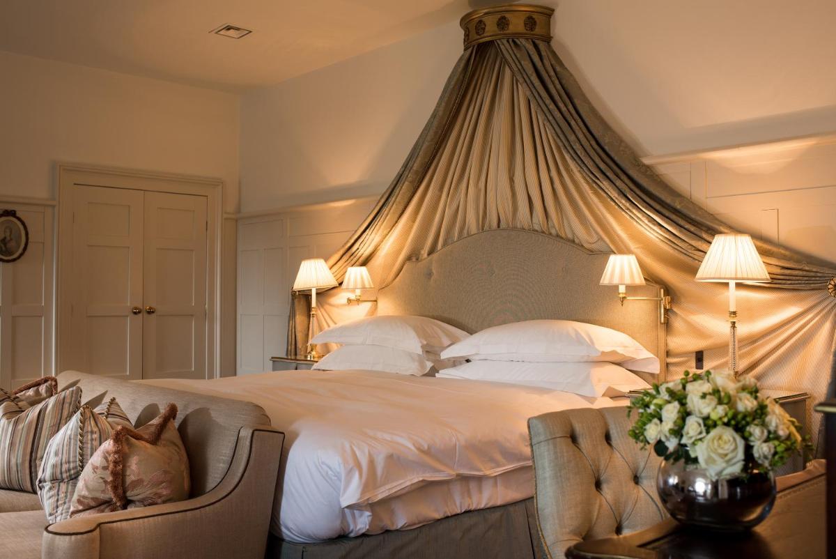 Cliveden House