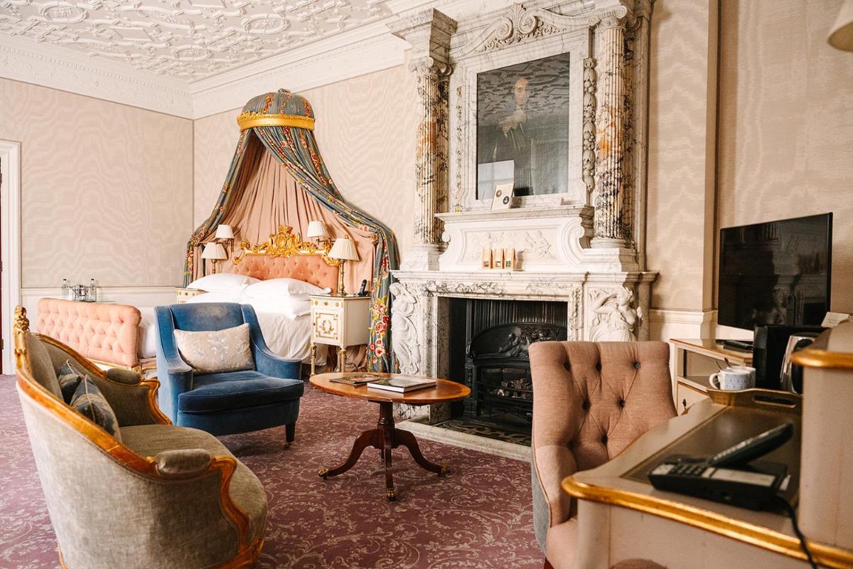 Cliveden House