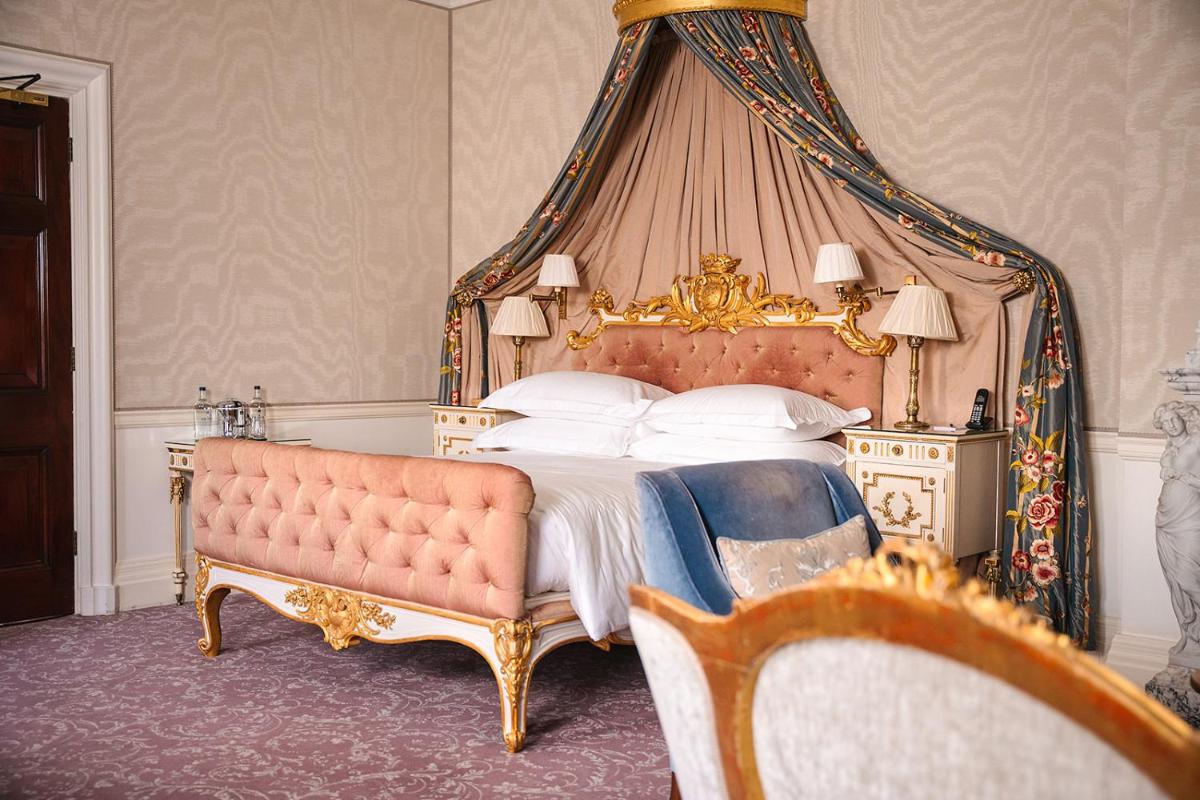 Cliveden House