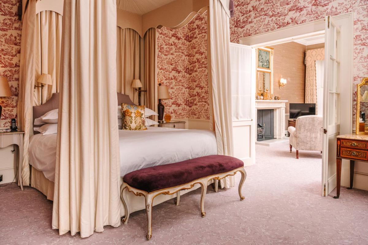 Cliveden House