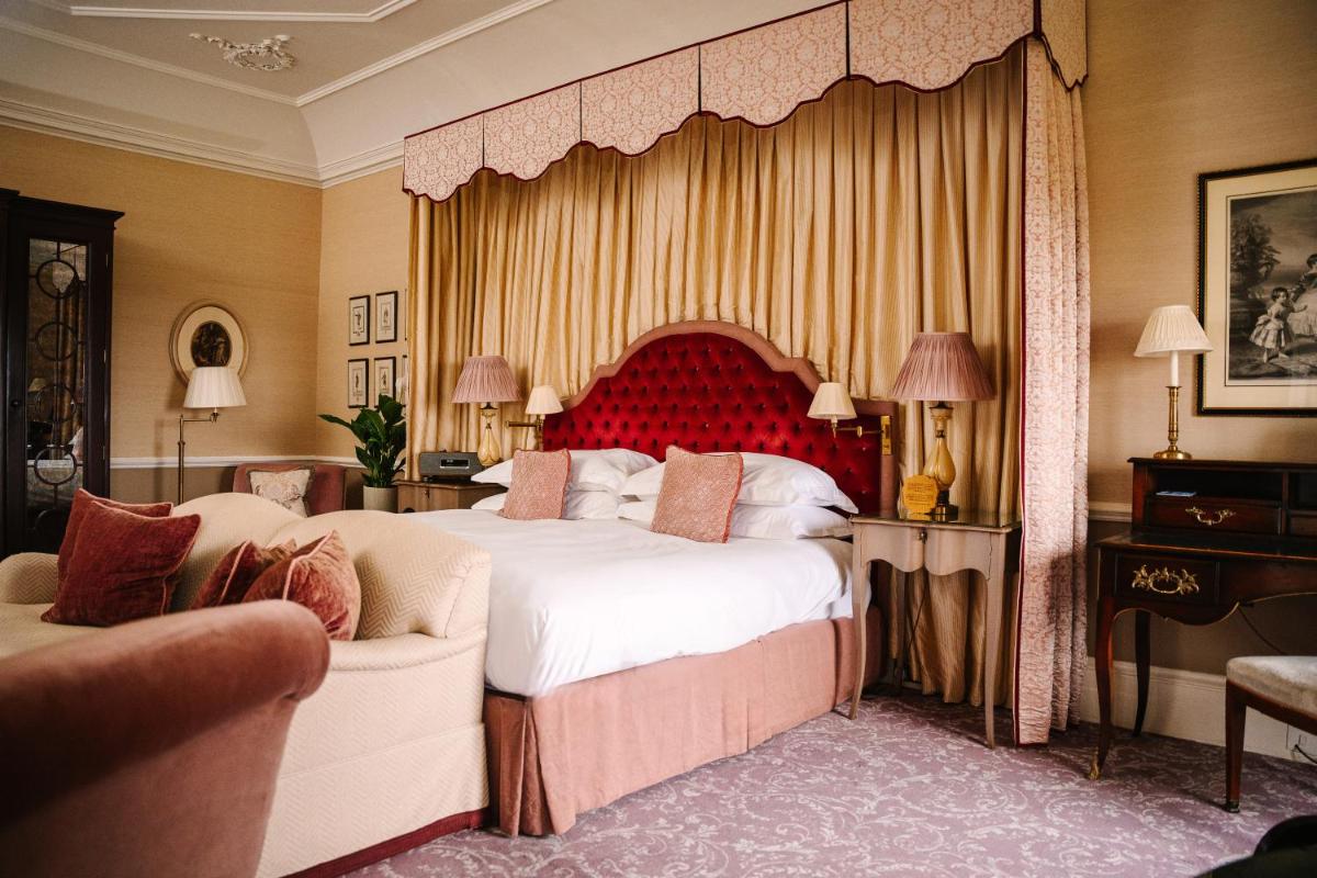 Cliveden House