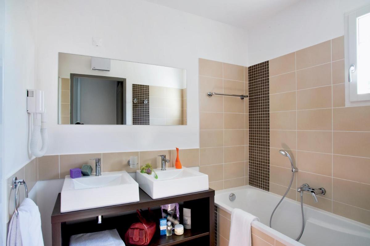 Lagrange Vacances - Le Clos Savornin