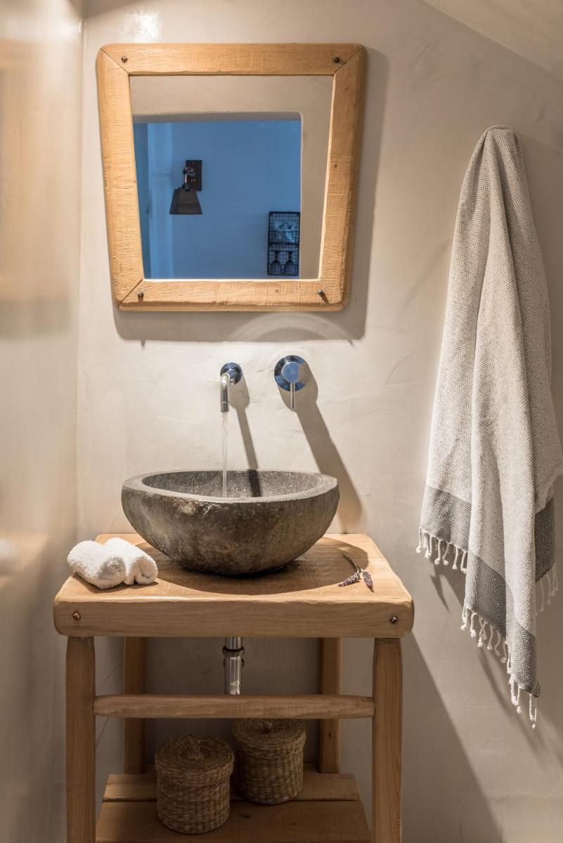 Cocoon Suites