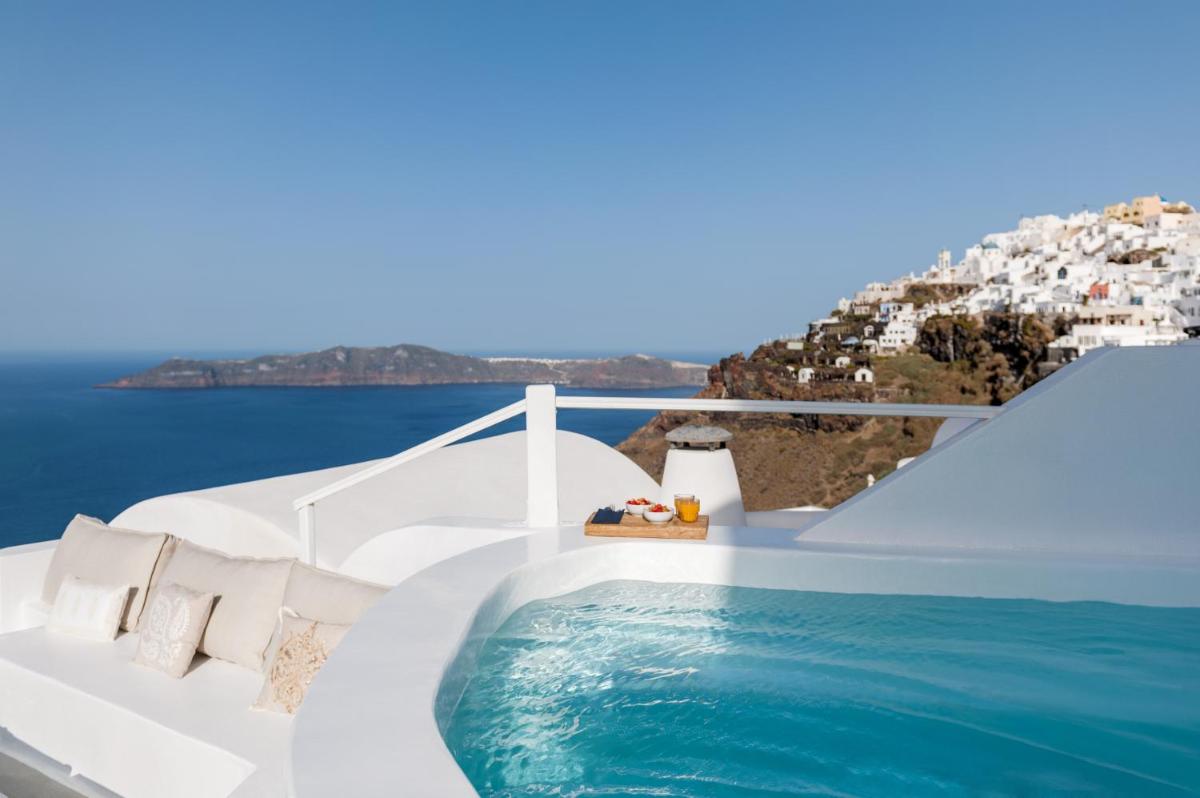 Cocoon Suites