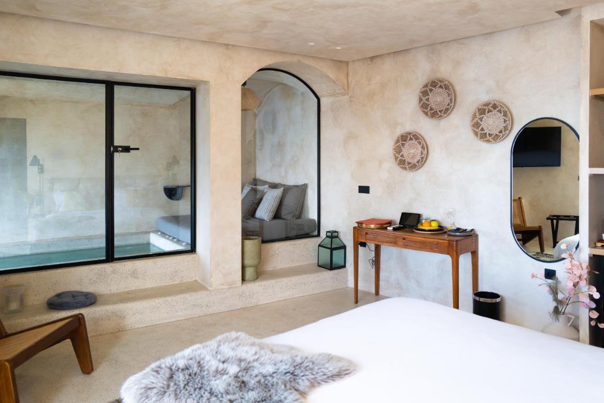 Cocoon Suites