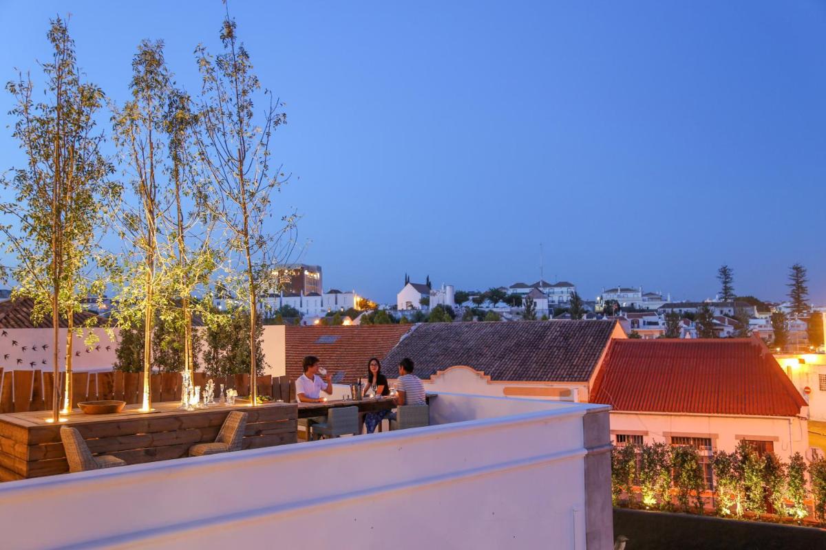 Colégio Charm House