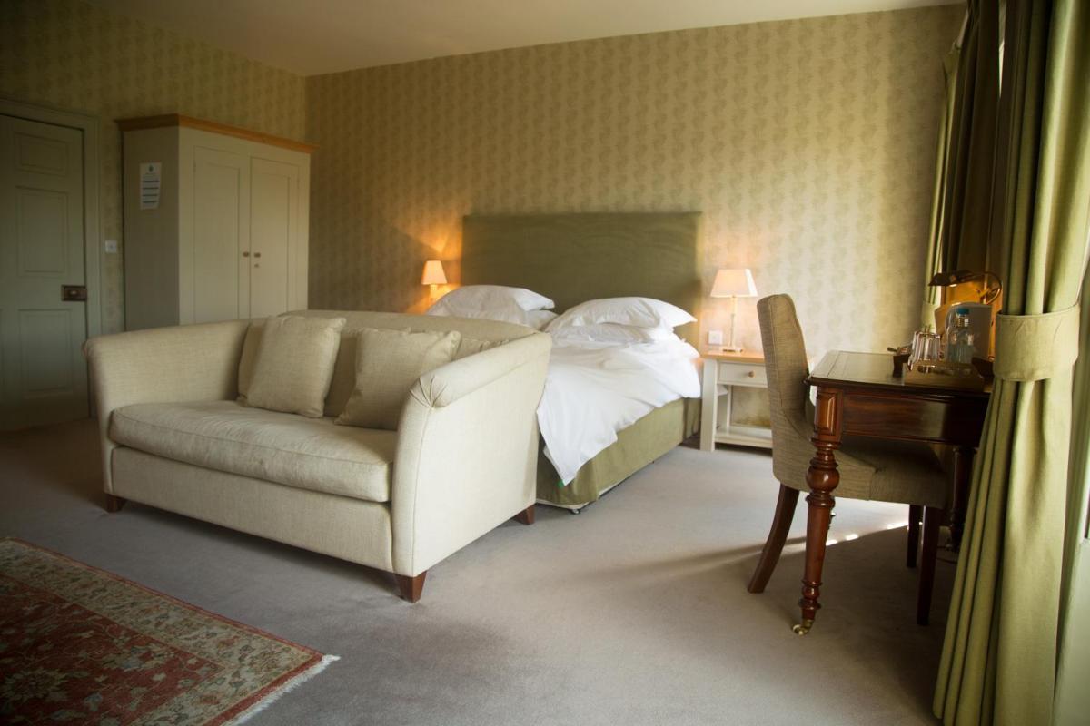 Collingwood Arms Hotel