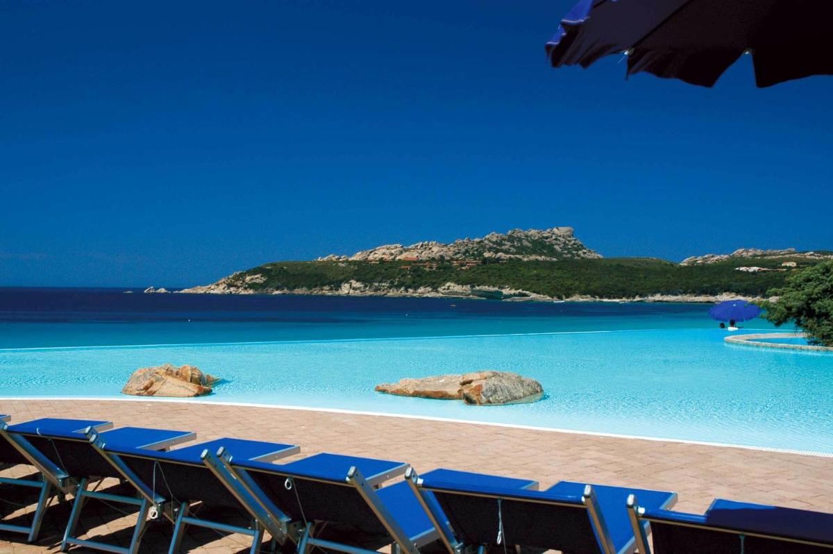 COLONNA GRAND HOTEL CAPO TESTA, a Colonna Luxury Beach Hotel, Santa Teresa Sardegna