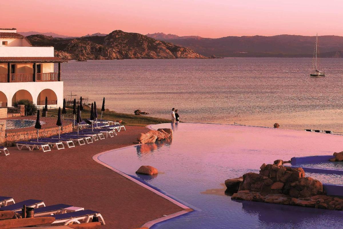 COLONNA GRAND HOTEL CAPO TESTA, a Colonna Luxury Beach Hotel, Santa Teresa Sardegna