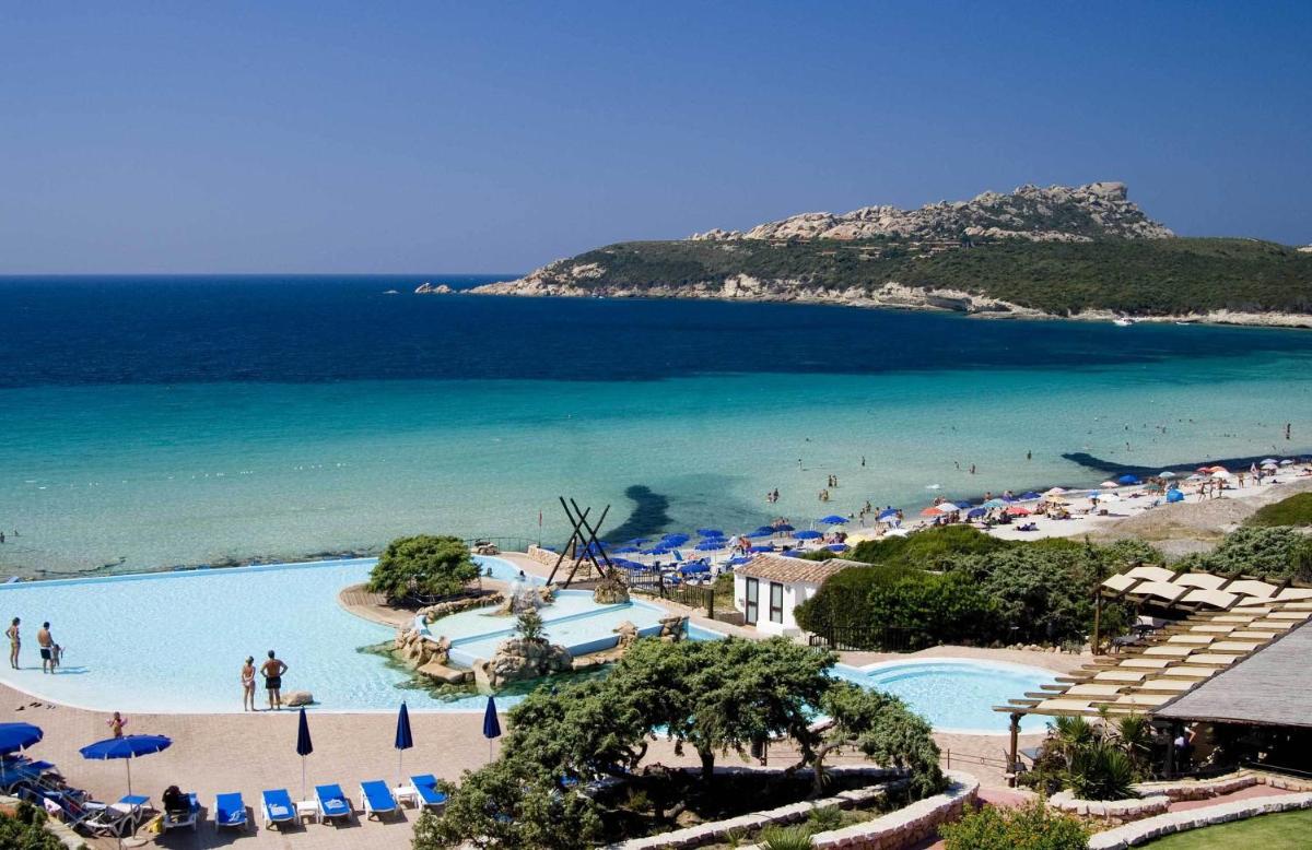 COLONNA GRAND HOTEL CAPO TESTA, a Colonna Luxury Beach Hotel, Santa Teresa Sardegna
