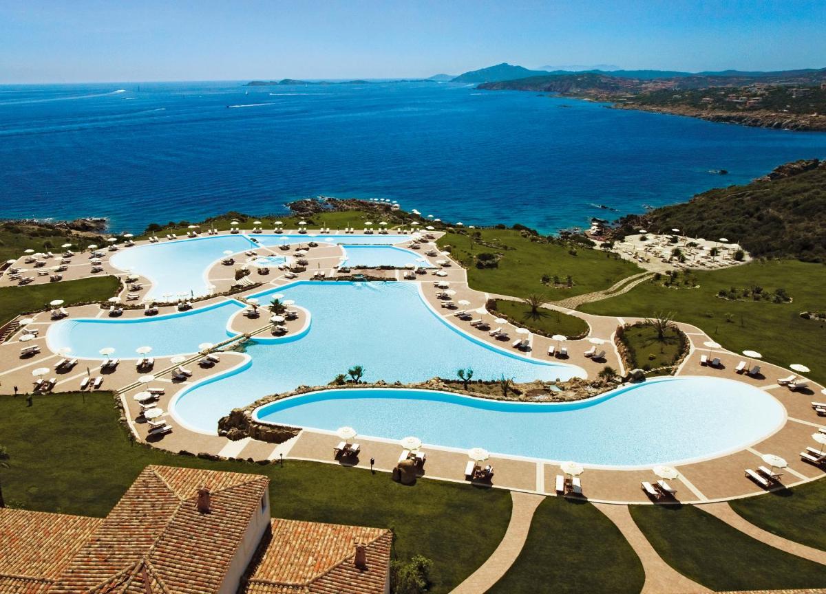 COLONNA RESORT, a Colonna Luxury Beach Hotel, Porto Cervo