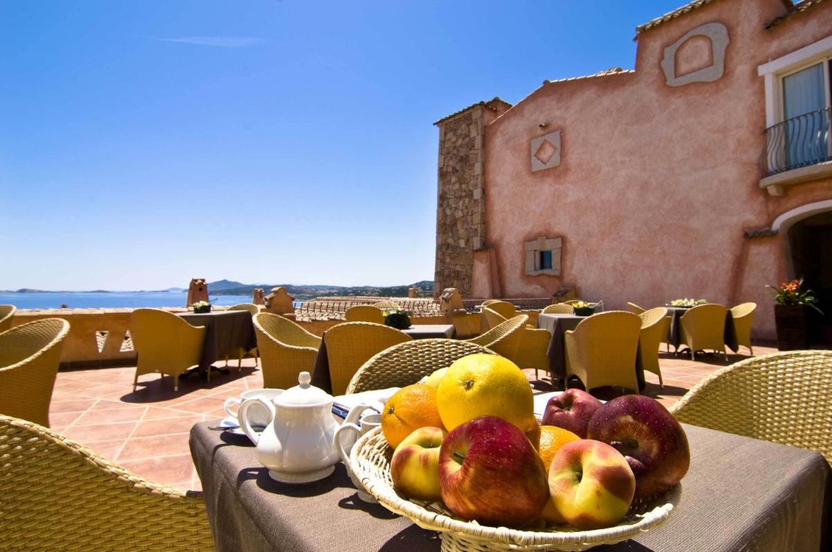 COLONNA RESORT, a Colonna Luxury Beach Hotel, Porto Cervo