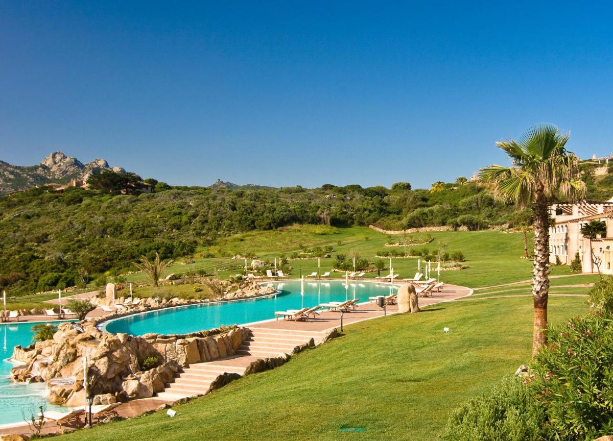 COLONNA RESORT, a Colonna Luxury Beach Hotel, Porto Cervo