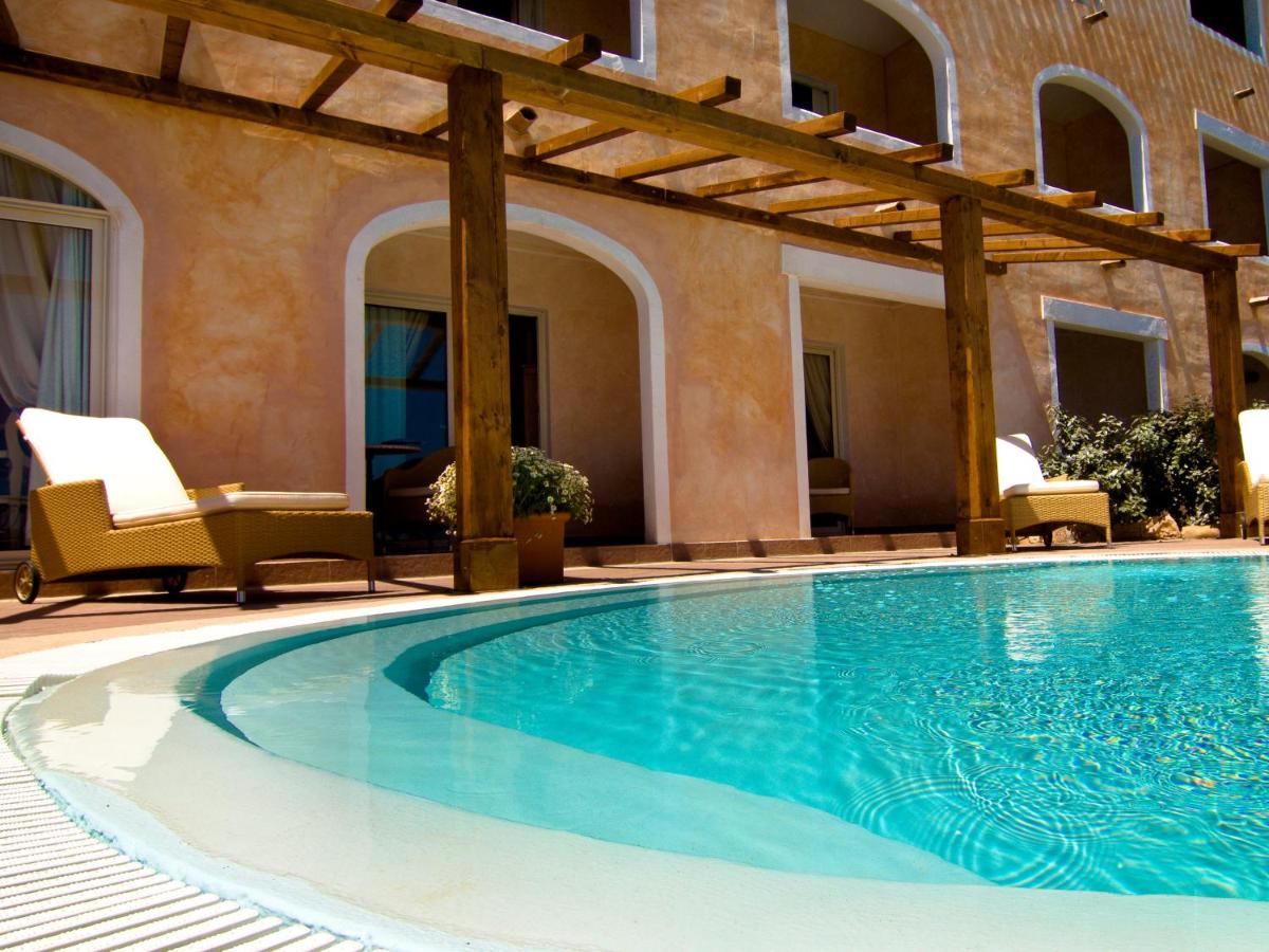 COLONNA RESORT, a Colonna Luxury Beach Hotel, Porto Cervo
