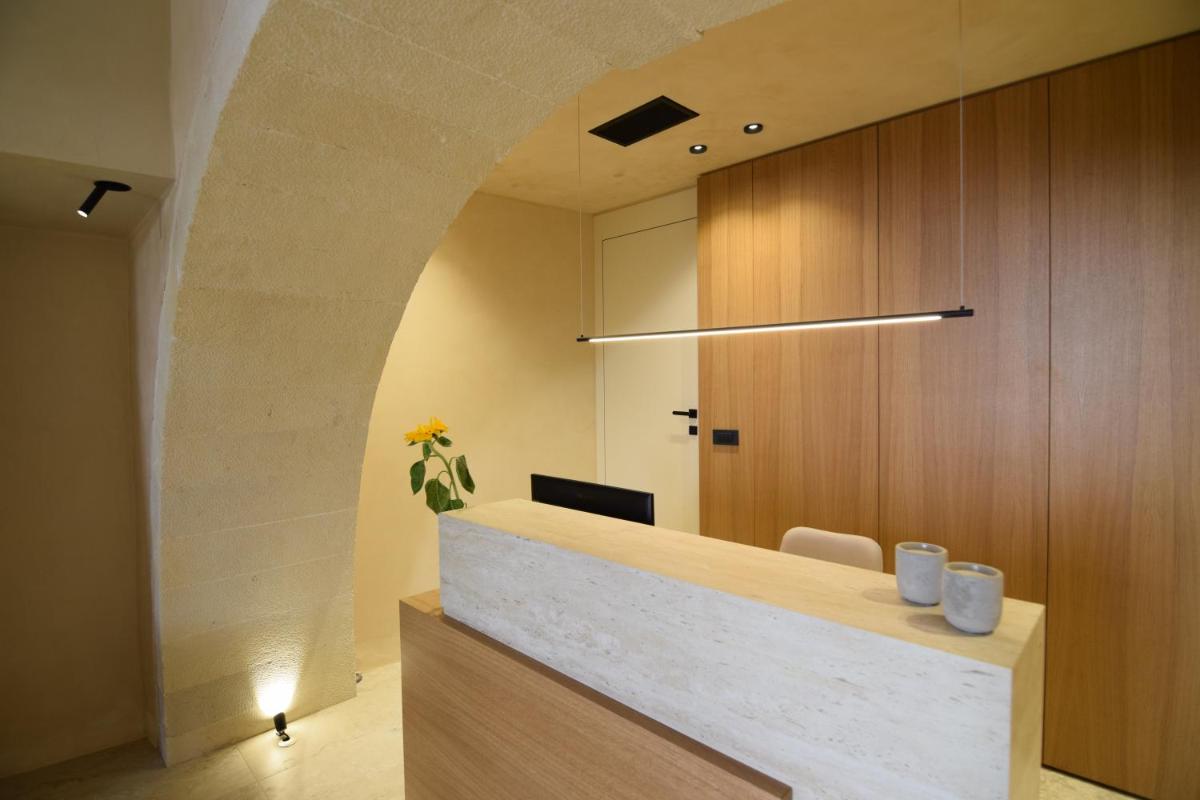 Consolato Boutique