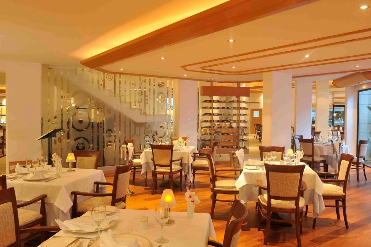 Constantinou Bros Asimina Suites Hotel