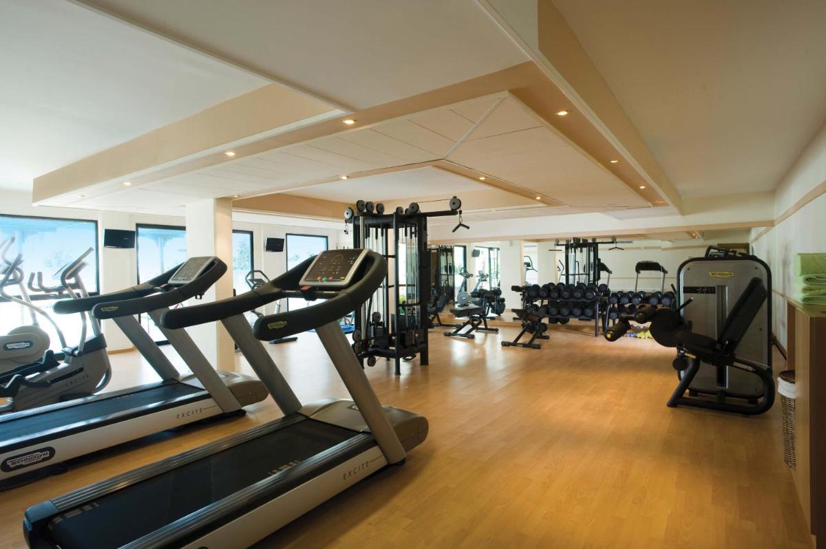 Constantinou Bros Asimina Suites Hotel