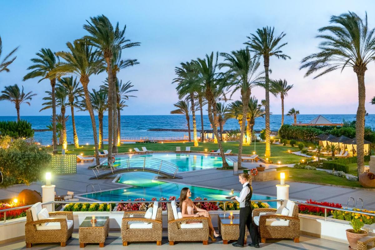 Constantinou Bros Asimina Suites Hotel