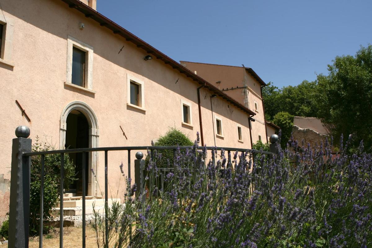 Convento di San Colombo B&B Dimora Storica