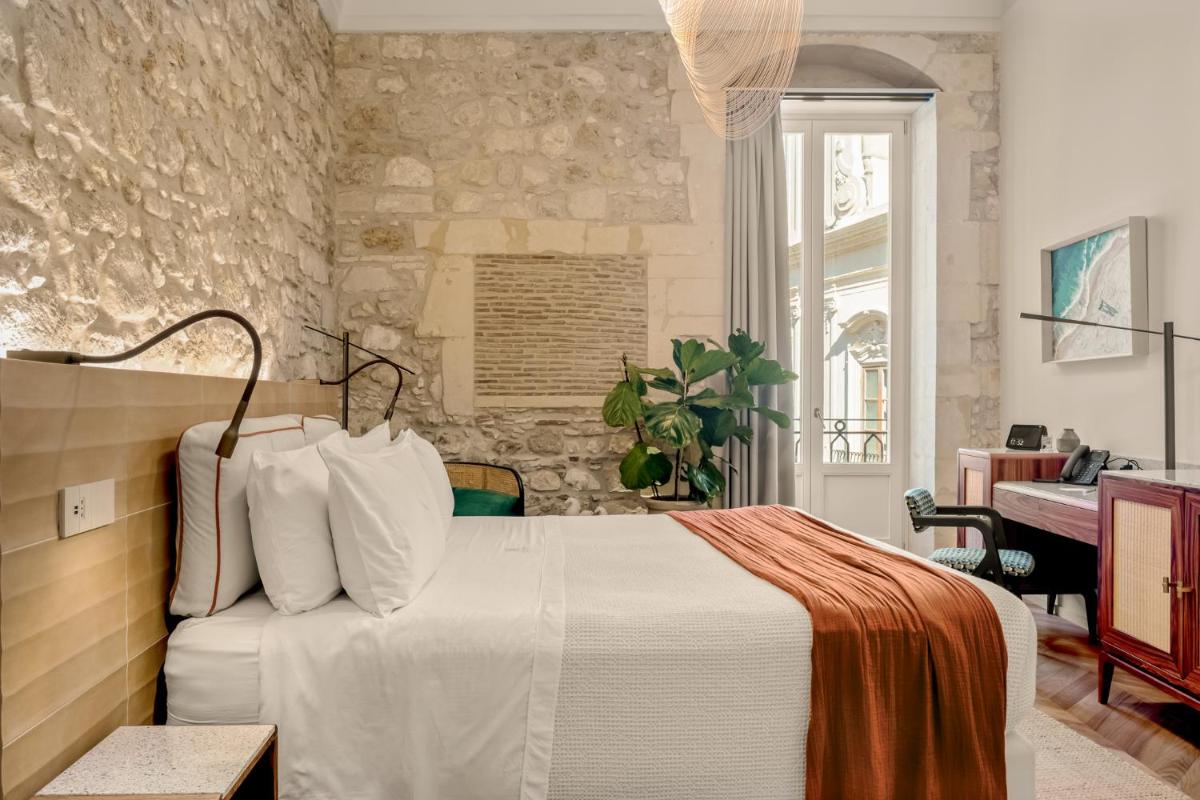 COOL DREAMS Luxury Rooms