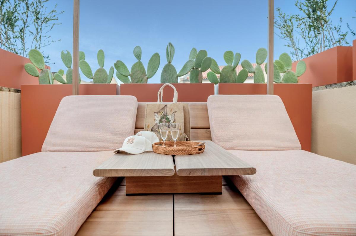 COOL DREAMS Luxury Rooms