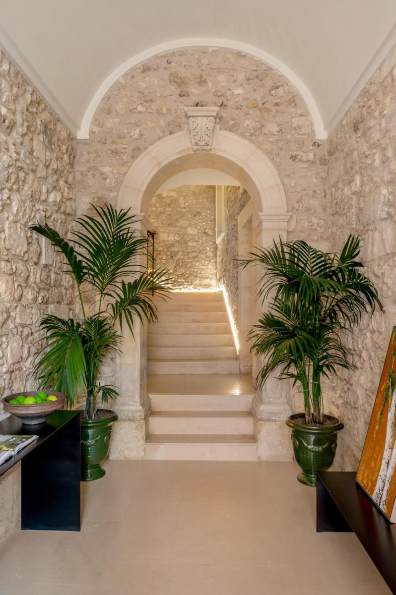 COOL DREAMS Luxury Rooms