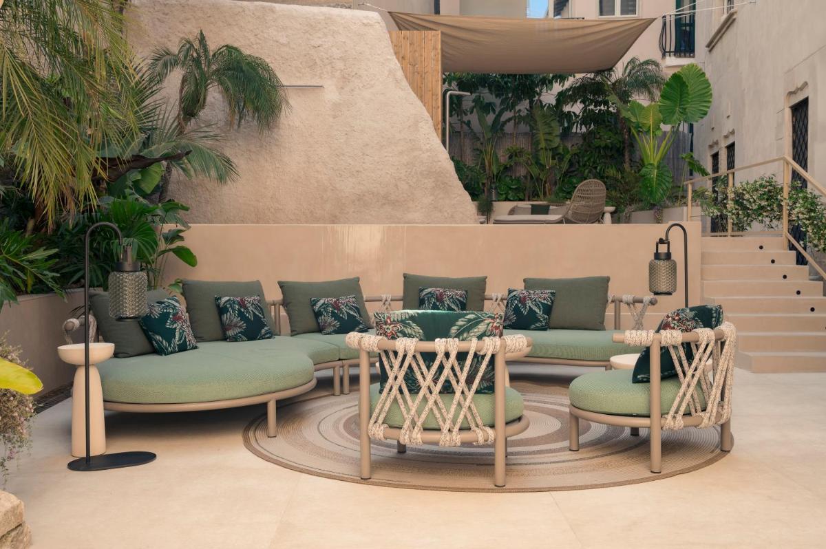 COOL DREAMS Luxury Rooms