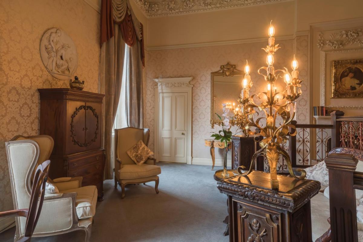 Coombe Abbey Hotel