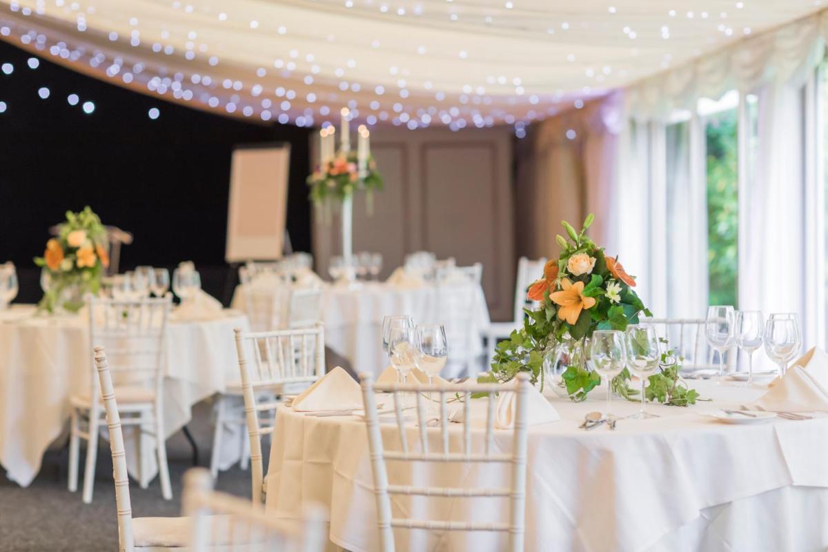 Coombe Abbey Hotel