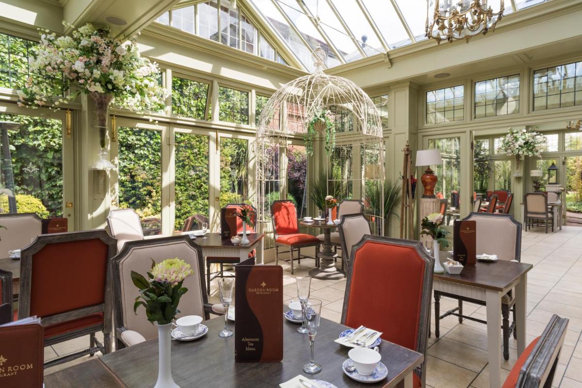 Coombe Abbey Hotel