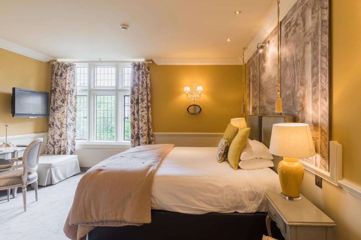 Coombe Abbey Hotel
