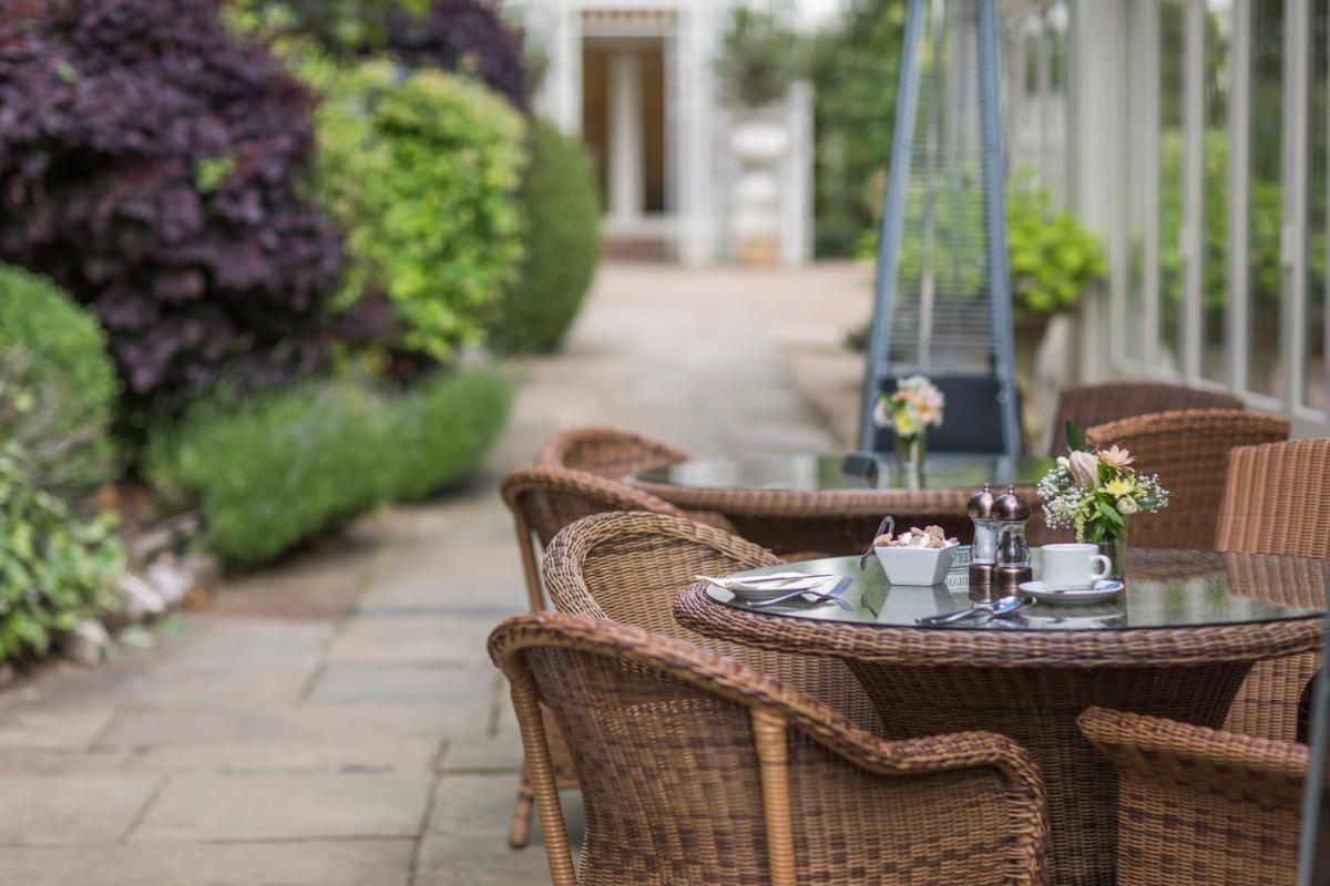 Coombe Abbey Hotel