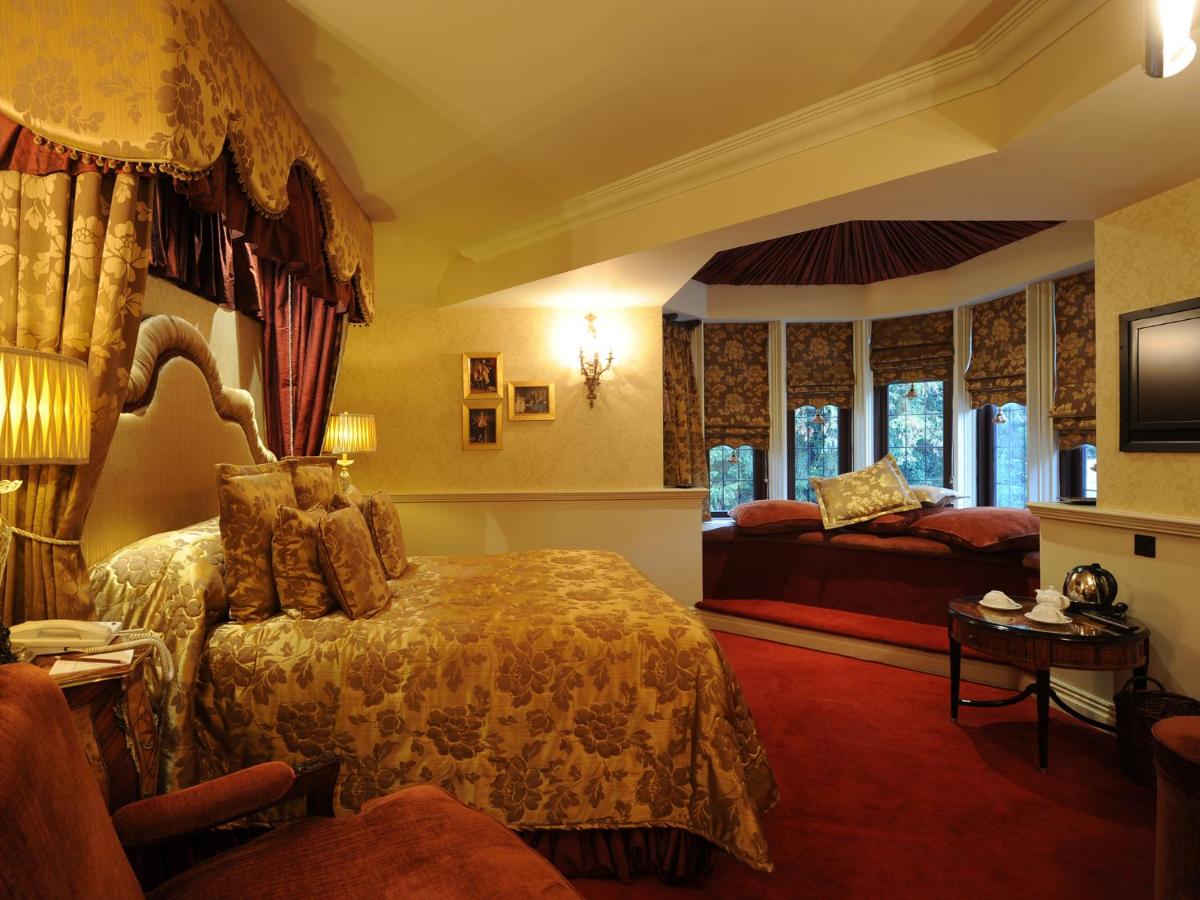 Coombe Abbey Hotel
