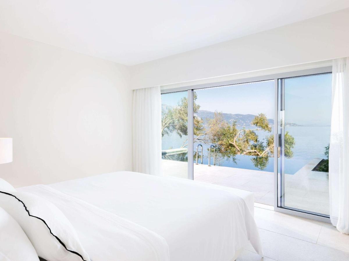 Corfu Imperial, A Resort to Live