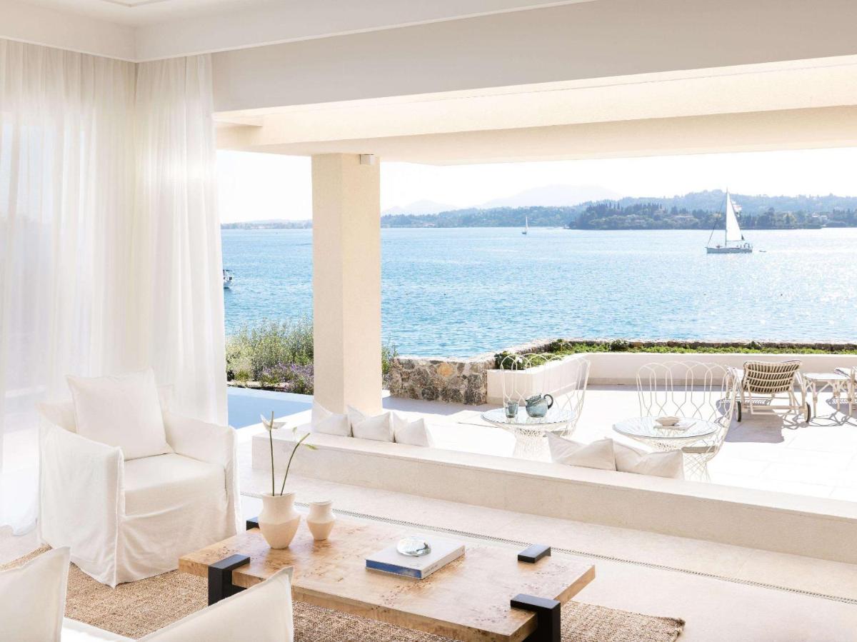 Corfu Imperial, A Resort to Live
