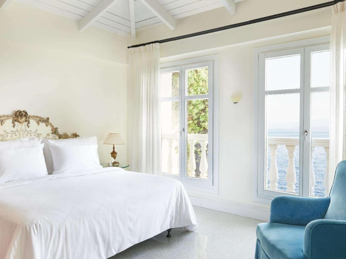 Corfu Imperial, A Resort to Live
