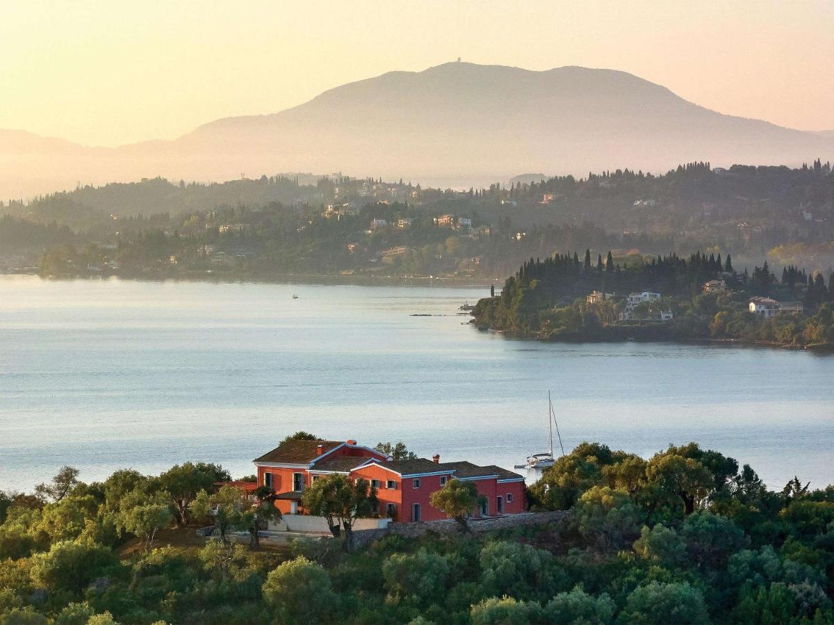 Corfu Imperial, A Resort to Live