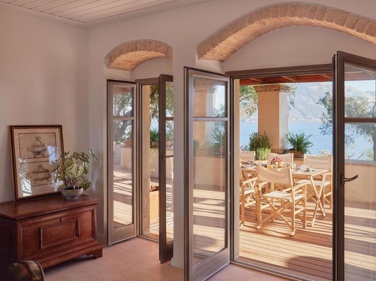Corfu Imperial, A Resort to Live