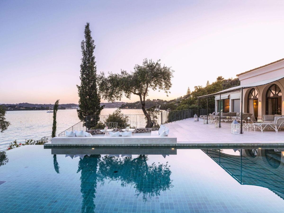 Corfu Imperial, A Resort to Live