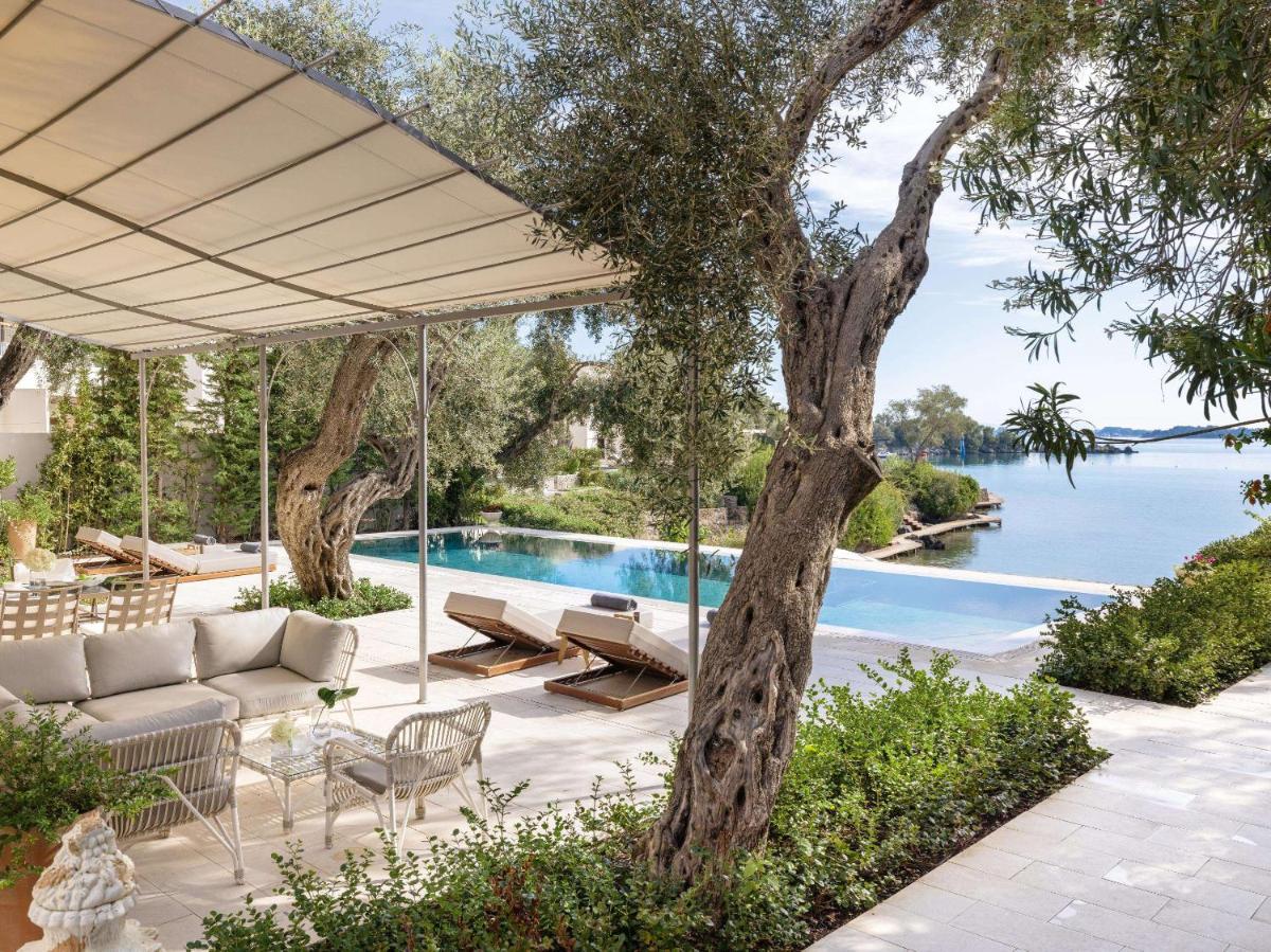 Corfu Imperial, A Resort to Live