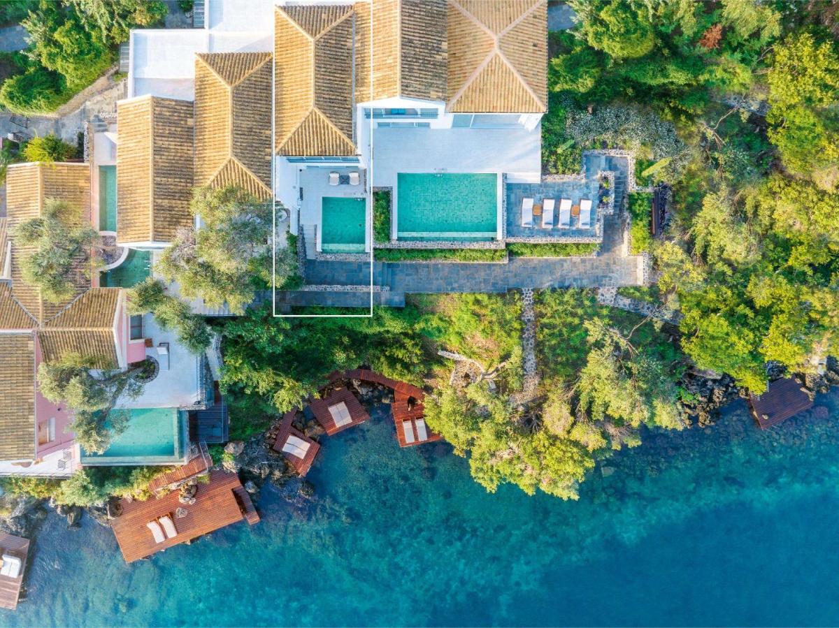 Corfu Imperial, A Resort to Live